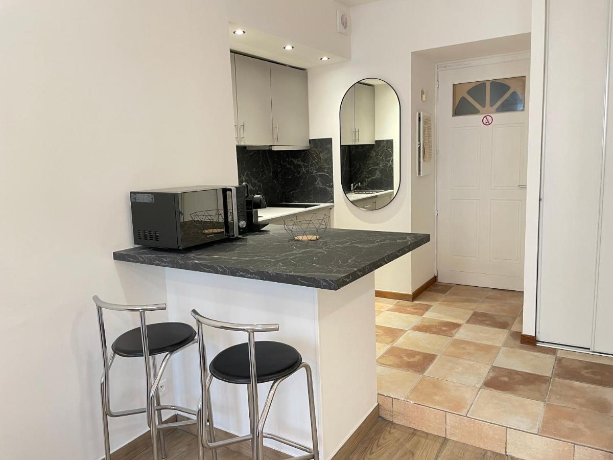 Renting - 2 Massena - Luxury Loft - Balcony Massena Square View - Aircon Appartamento *